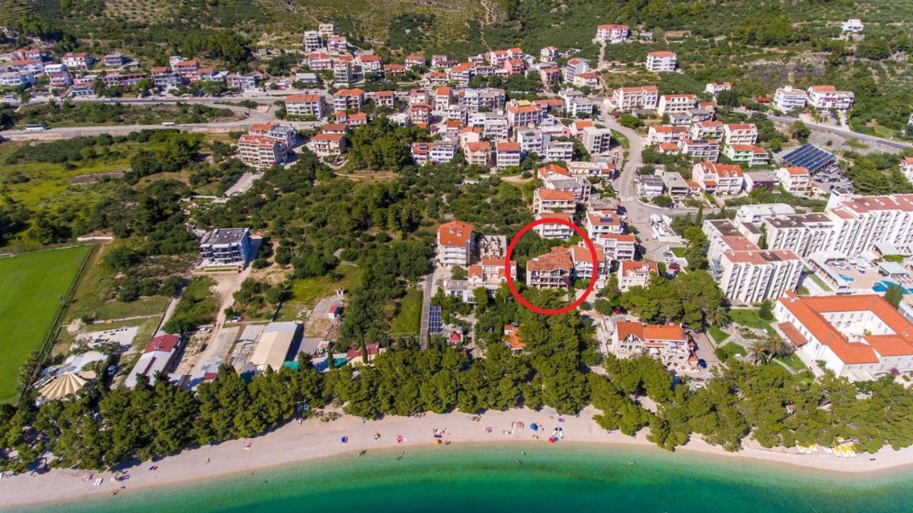 Apartments Agneza Tučepi エクステリア 写真