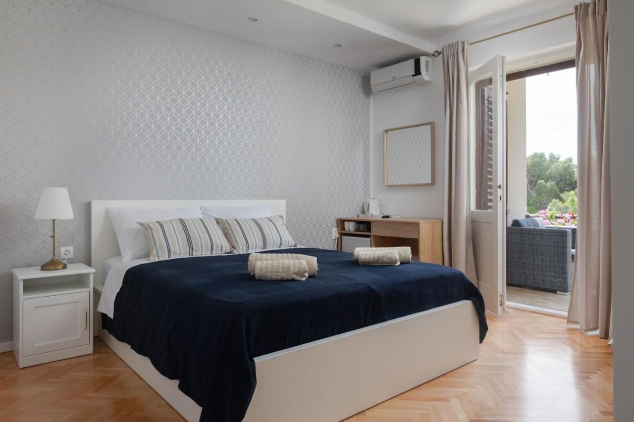 Apartments Agneza Tučepi エクステリア 写真