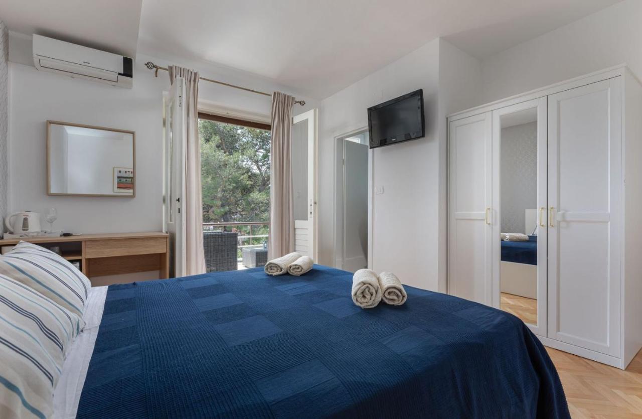 Apartments Agneza Tučepi エクステリア 写真