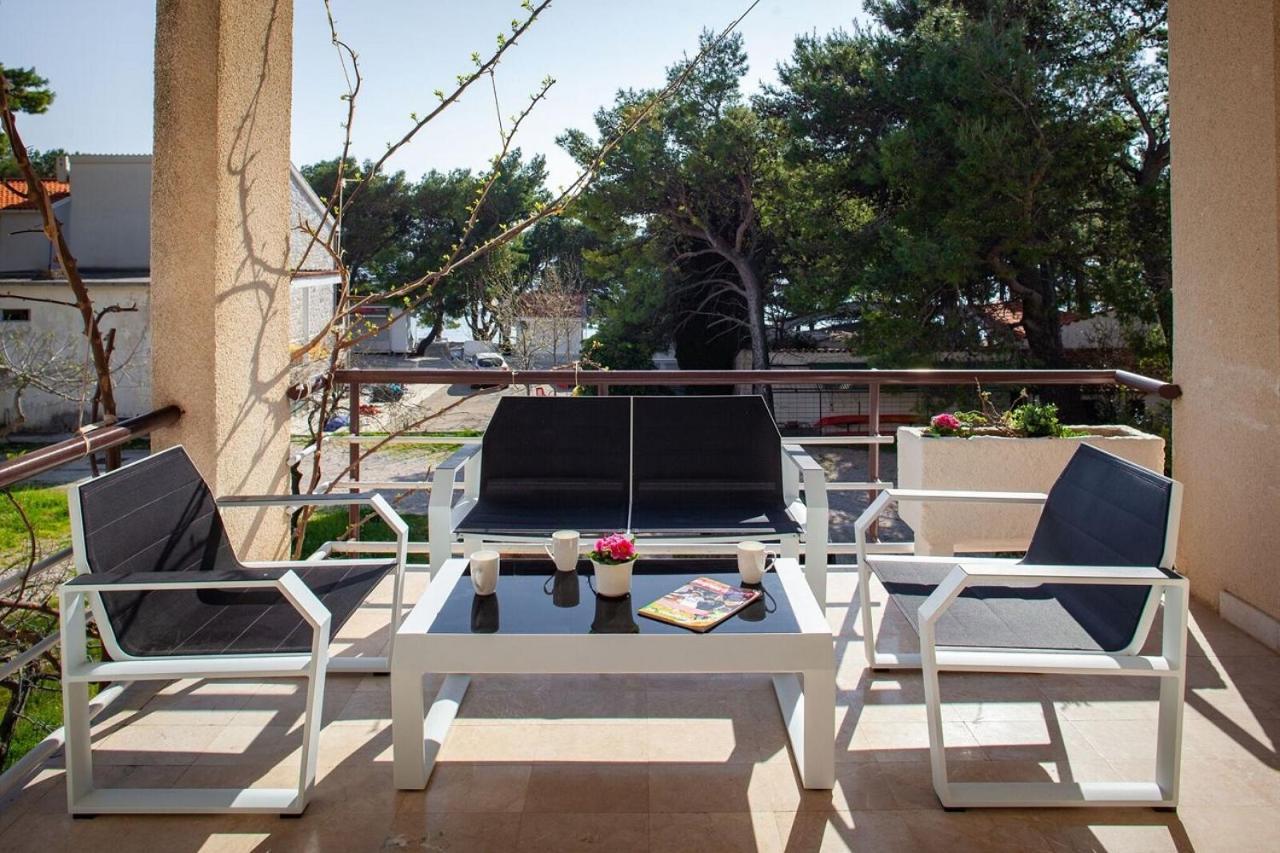 Apartments Agneza Tučepi エクステリア 写真
